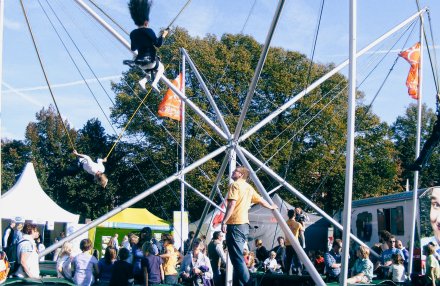 4er Bungee Trampolin für den Gesundheitstag im Unternehmen
