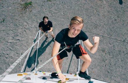 Gesundheitstag im Unternehmen: Kletterwand