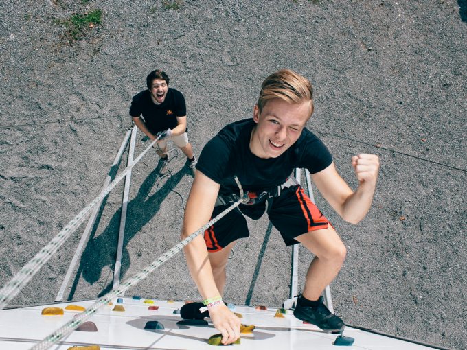 Gesundheitstag im Unternehmen: Kletterwand