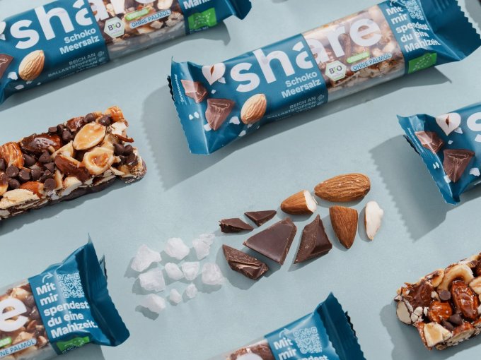 Der Bio-Nussriegel zum Obst