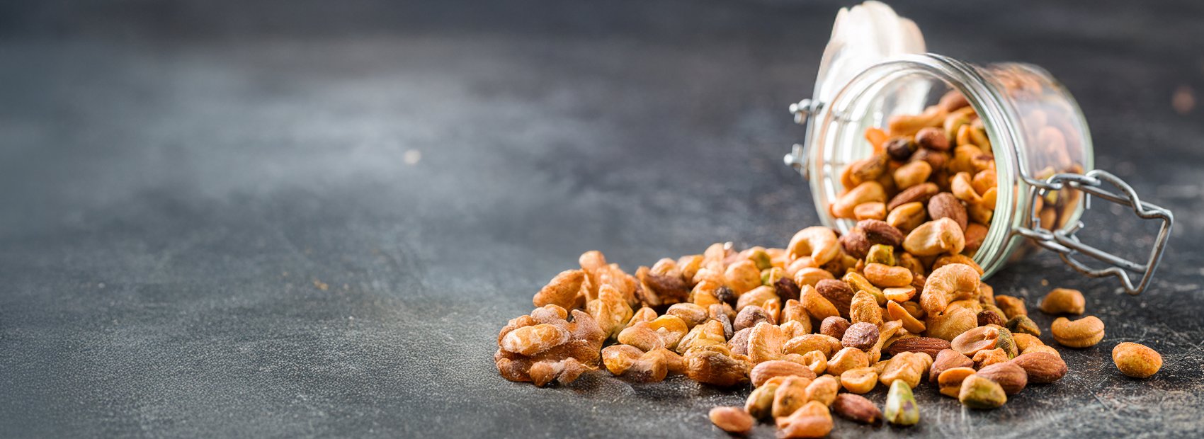 Happy Herbst: Nüsse von fruiton haben jetzt Saison